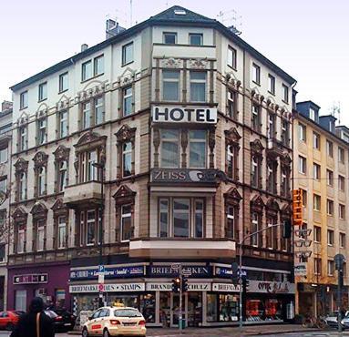 Hotel Komet Дюселдорф Екстериор снимка